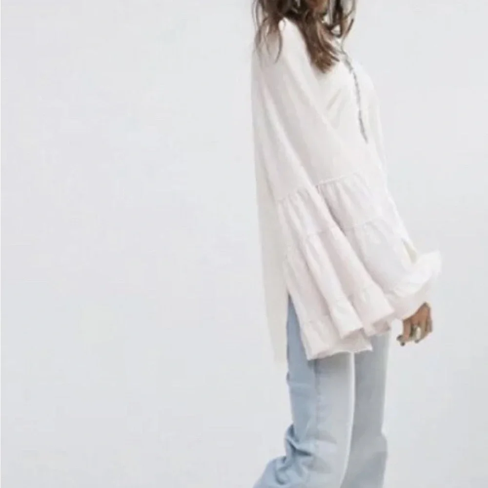 Free People No‎ Crying In Baseball Bell Sleeve Top Womens Size XS - Picture 9 of 17